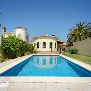 Casa Fluvia Ampuriabrava